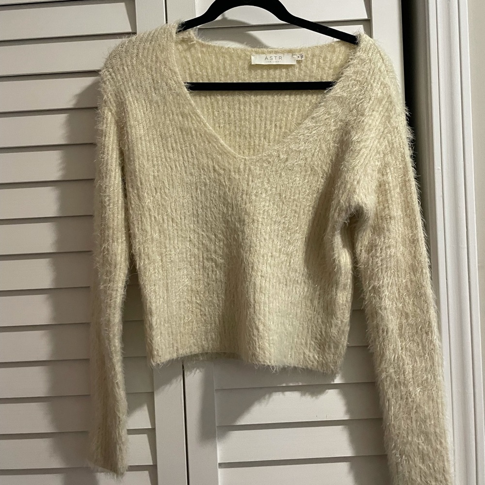 ASTR cropped sweater